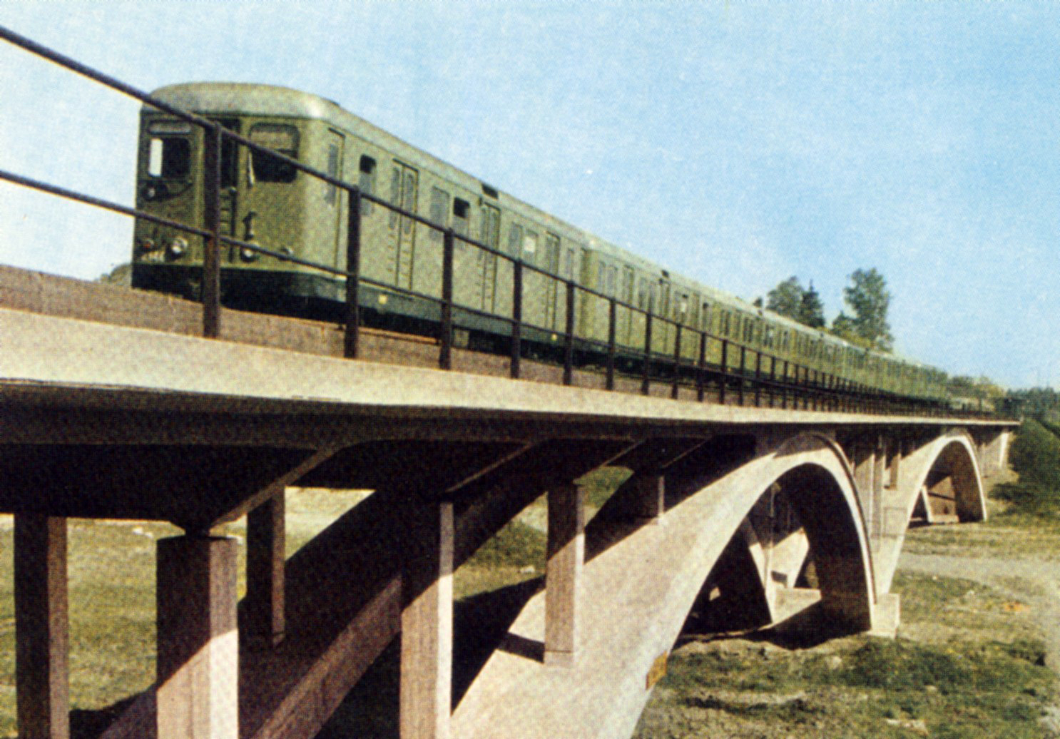 Metro train of older type